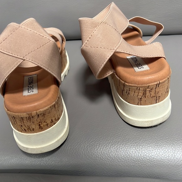 Steve Madden sandals worn couple of times size 6 - Picture 4 of 4